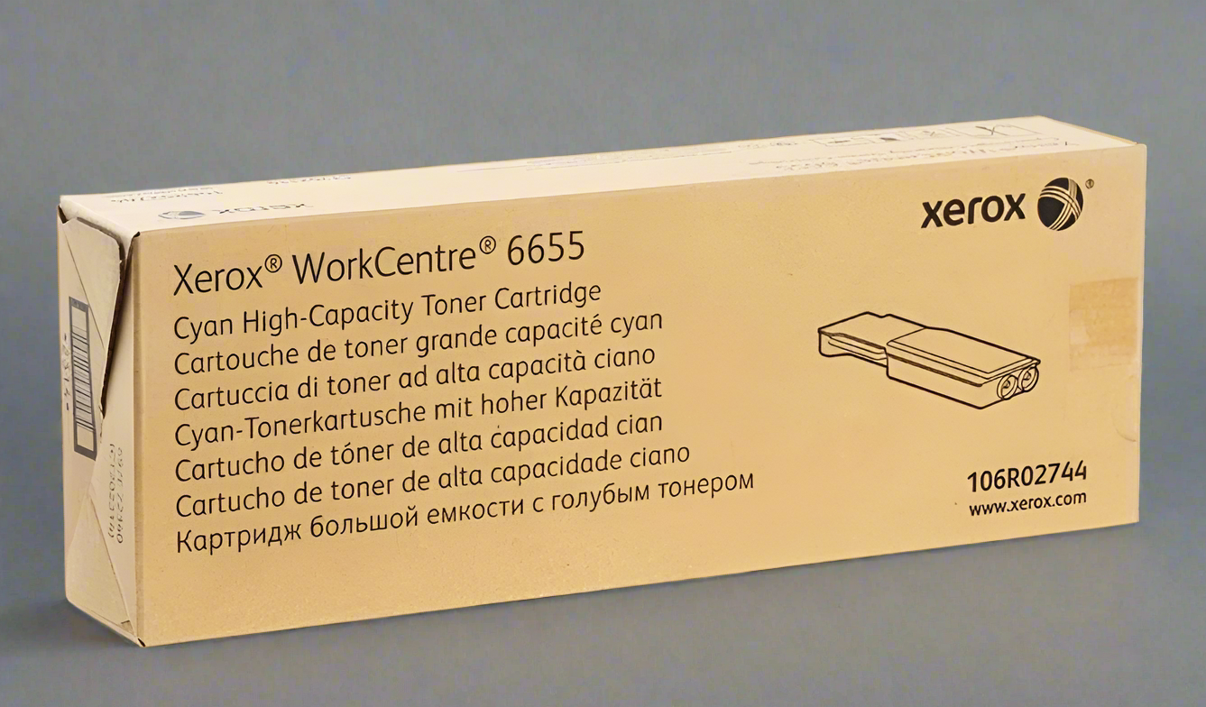 Genuine Xerox OEM Toner - 106R02744 Cyan